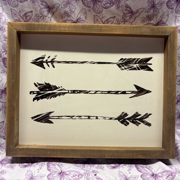 Other - Rustic Brown and Black Arrow Wall Decor